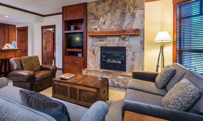 Whistler Creekside Apartment | Hike + Ski | Elegant Suite + Cozy Fireplace