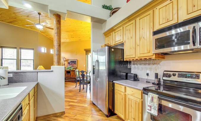 Torreon House | Hike, Ski & Golf: Home in Torreon Country Club
