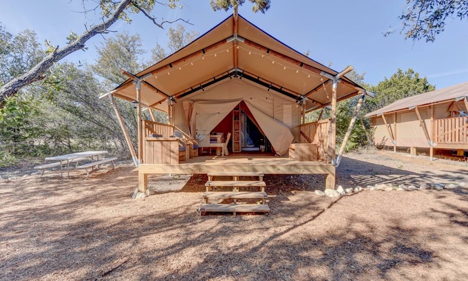 Johnson City RV Rental | Hill Country Glamping with AC & Free Wine Tasting