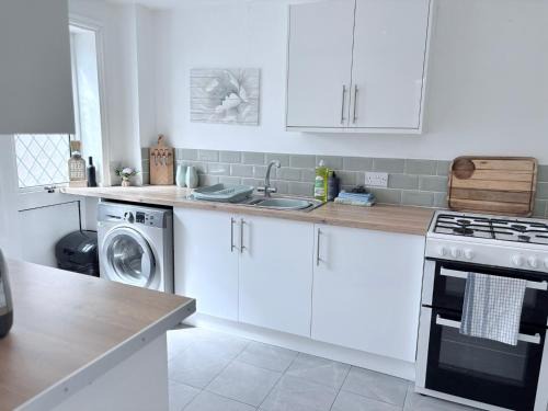 Llanedeyrn House | Hillrise - 3 bedroom house with garden