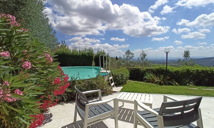 Carmignano Apartment | HILLS OVERLOOKING FLORENCE, TUSCANY, GREAT VIEW, PRIVATE POOL, GARDEN