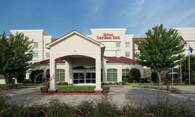 Grapevine Hotel | Hilton Garden Inn DFW North Grapevine