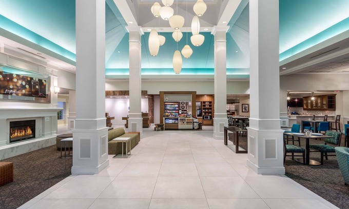 Ronkonkoma Hotel | Hilton Garden Inn Islip/MacArthur Airport