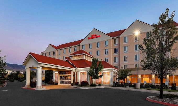 Reno/Tahoe Airport Hotel | Hilton Garden Inn Reno