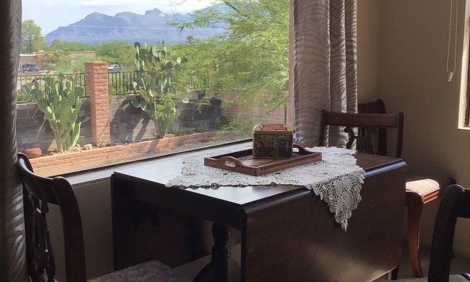 New Day West House | Hint of Nostalgia in Tucson