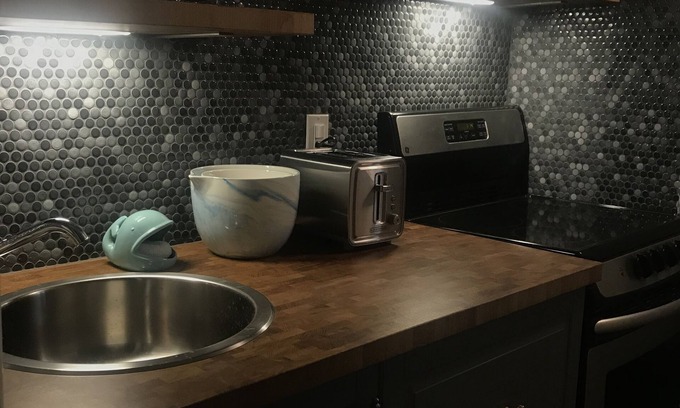 Westport Apartment | Historic Apartment in Downtown Westport