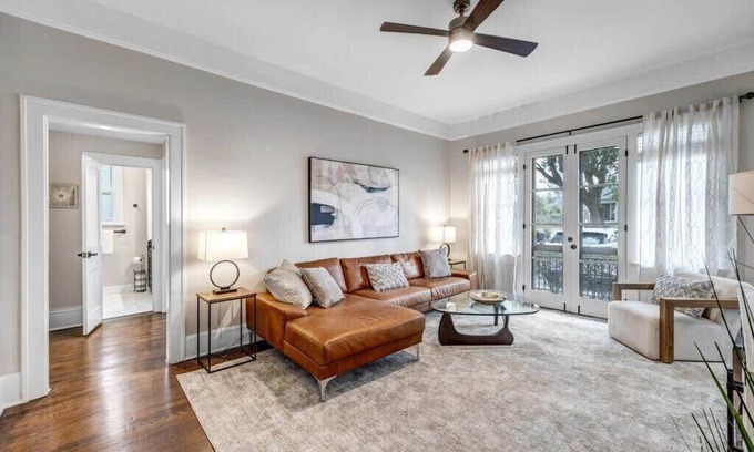 Riverside Apartment | Historic Apt - Blocks from Shoppes of Avondale!