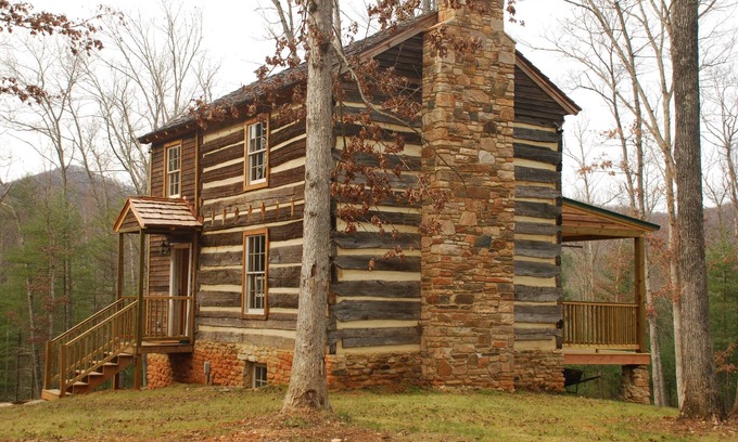 Amherst Cabin | Historic cabin with beautiful view of the Blue Ridge Mountains.