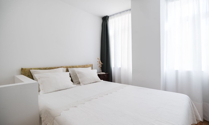 Santo Estevao Apartment | Historic Center Alfama, Wifi, Transport