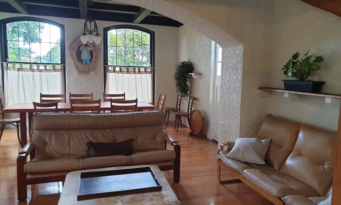 Haumoana Villa | Historic homestead close to Haumoana beach