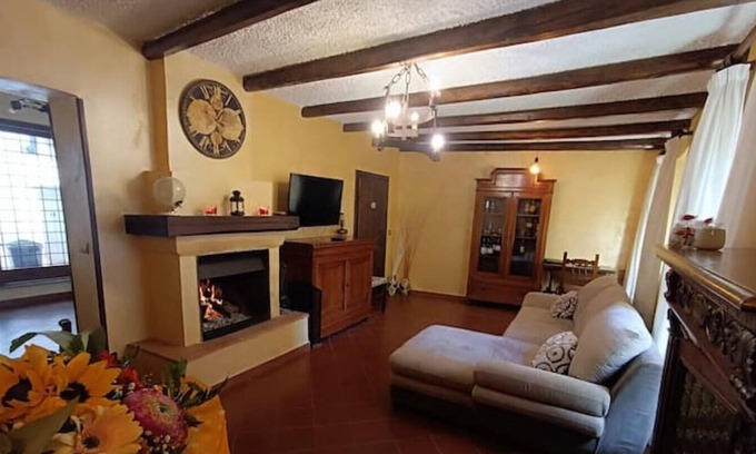 Segni Apartment | Historic house in medieval village