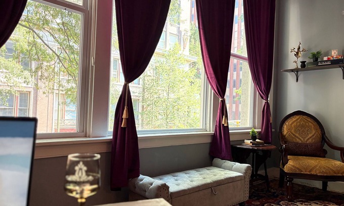 Downtown Richmond Apartment | Historic, modern, downtown.