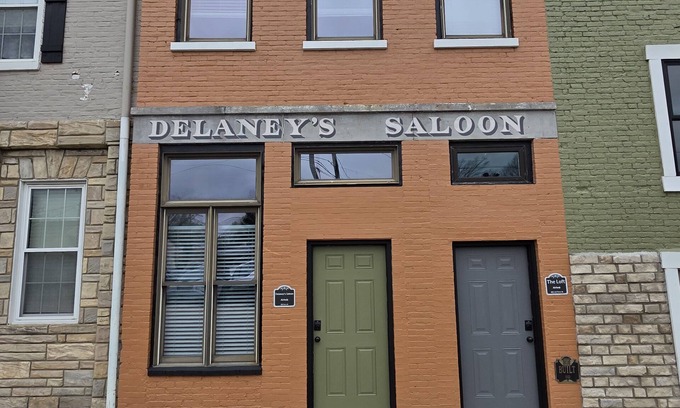 Vevay Apartment | Historical 1-bedroom apartment in centrally located and charming Vevay, Indiana