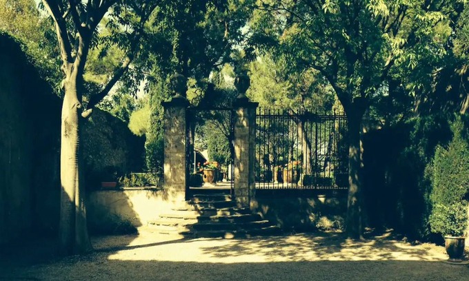 Montpeyroux House | Historical monument listed house, garden & swimming pool close to vineyards