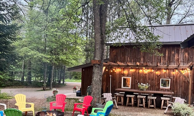 Crivitz Cabin | Hit the trails at this newly remodeled cabin or relax in the Northwoods!