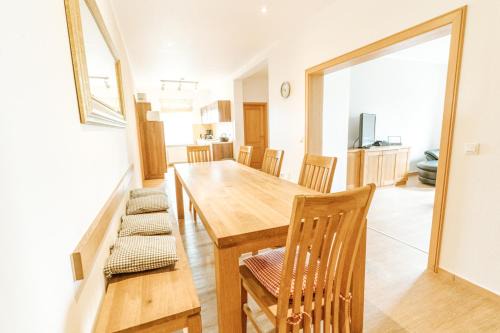 Niederberndorf Apartment | Hof Köhne - Altes Bauernhaus - Bauernwohnung