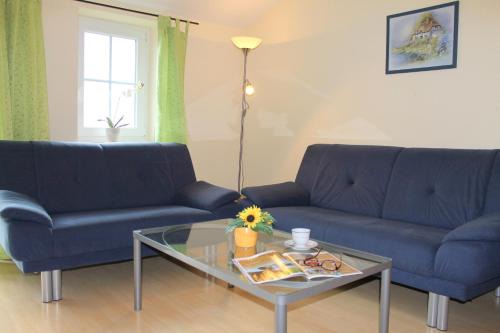 Riepsdorf Apartment | "Hof Triangel - Whg 2" - Bauernhofurlaub