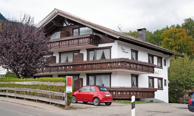 Obermaiselstein Apartment | Holiday Apartment 'Obermaiselstein' with Mountain View and Private Terrace