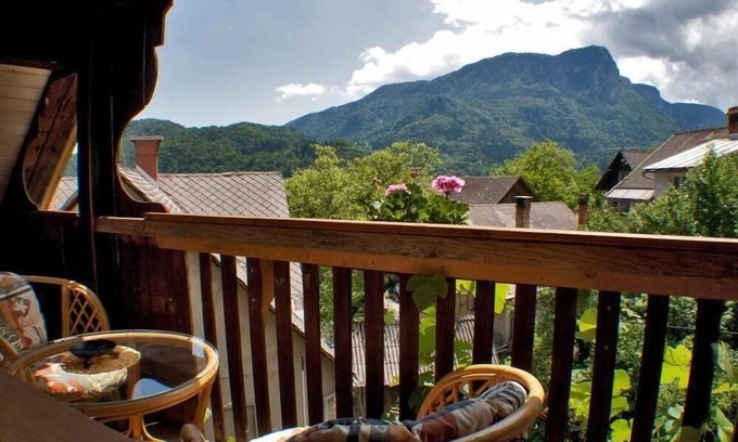 Bohinjska Bela House | Holiday apartment for six people with a balcony