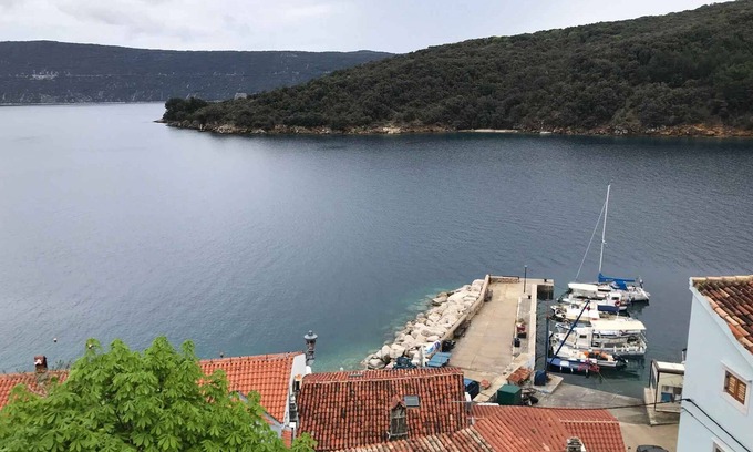 Valun Apartment | Holiday apartment Apartment Valun T3
