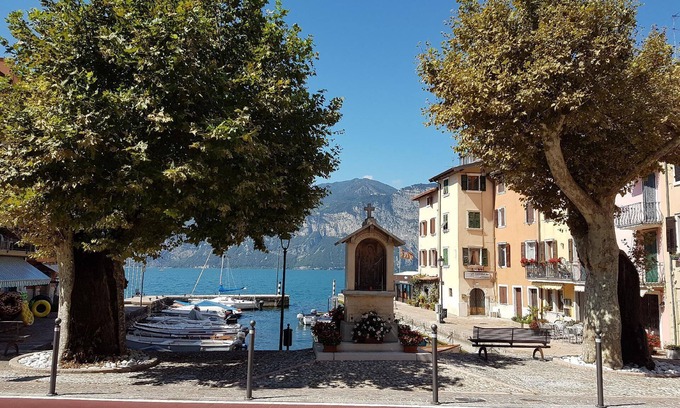 Porto Apartment | Holiday apartment Brenzone for 1 - 5 persons with 2 bedrooms - Holiday apartment in one or multi-fam