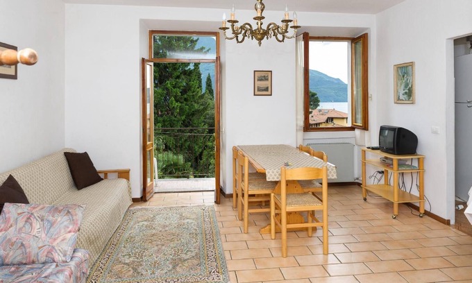 Domaso Apartment | Holiday apartment Domaso for 1 - 6 persons with 2 bedrooms - Holiday apartment in one or multi-famil