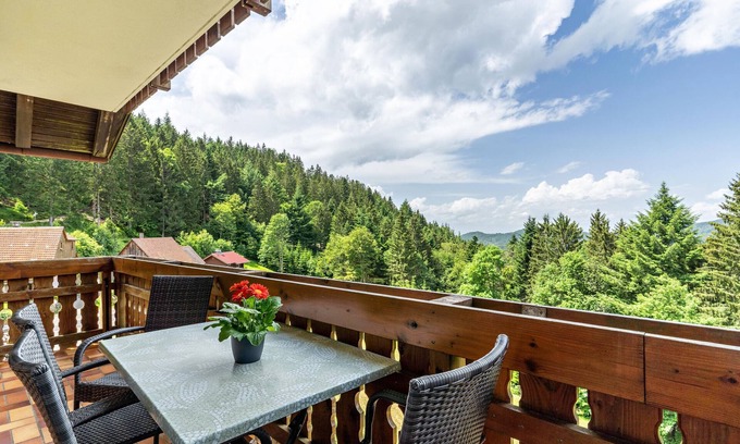 Seebach Apartment | Holiday Apartment "Fuchsmichelhof 4" with Mountain View, Private Terrace & Wi-Fi