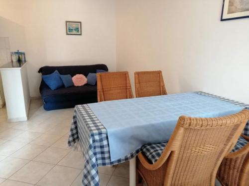 Funtana Apartment | Holiday apartment in Funtana with air conditioning, WiFi, washing machine 4982-7