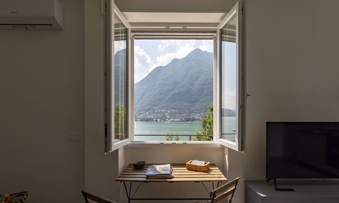Pognana Lario Apartment | Holiday Apartment "Como Lake Paradise" with Lake View, Private Terrace and Wi-Fi