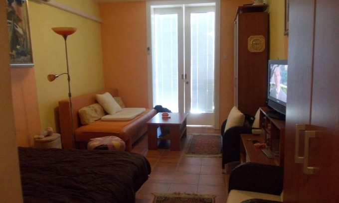 Karlobag Apartment | Holiday apartment Karlobag for 1 - 3 persons with 1 bedroom - Holiday apartment in one or multi-fami