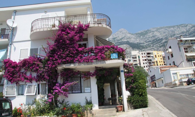 Gorinka Apartment | Holiday apartment Makarska for 1 - 2 persons - Holiday apartment in one or multi-family house