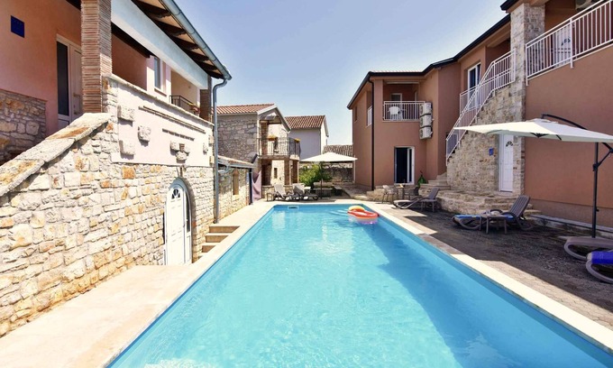 Tar-Vabriga Apartment | Holiday apartment Noah 2 pool playroom