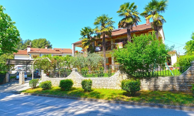 Porec Apartment | Holiday apartment Poreč for 1 - 4 persons with 2 bedrooms - Holiday apartment