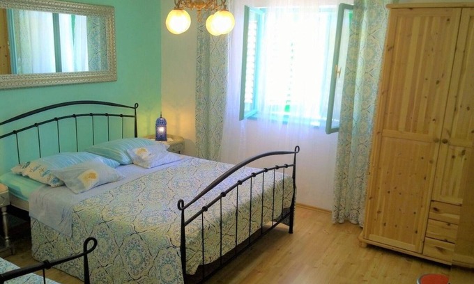 Grebastica Apartment | Holiday apartment Sibenik for 1 - 6 persons with 2 bedrooms - Holiday apartment in one or multi-fami