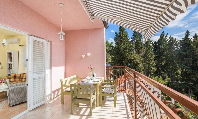 Vrboska House | Holiday apartment Vrboska for 1 - 2 persons with 2 bedrooms - Holiday house