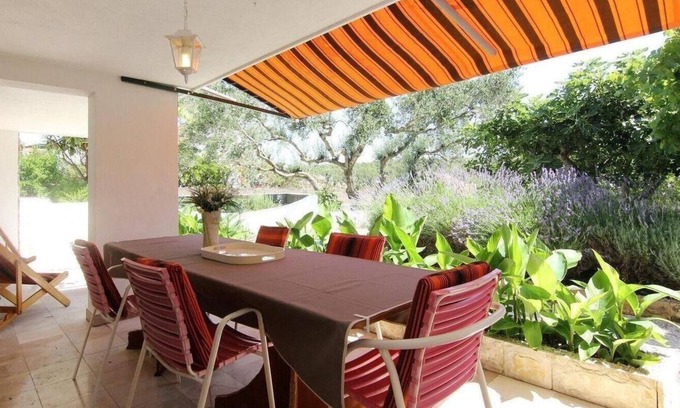 Vrboska Apartment | Holiday apartment Vrboska for 1 - 4 persons with 2 bedrooms - Holiday apartment