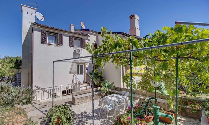 Veli Losinj Apartment | Holiday apartment with terrace