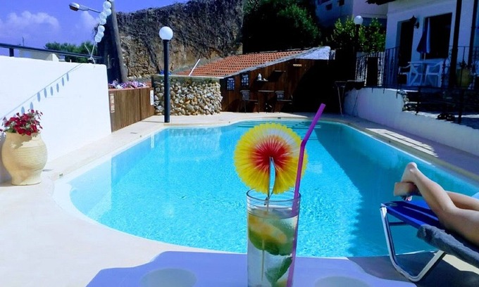 Dempla Condo | Holiday apartment with swimmingpool, AC and spectacular view.