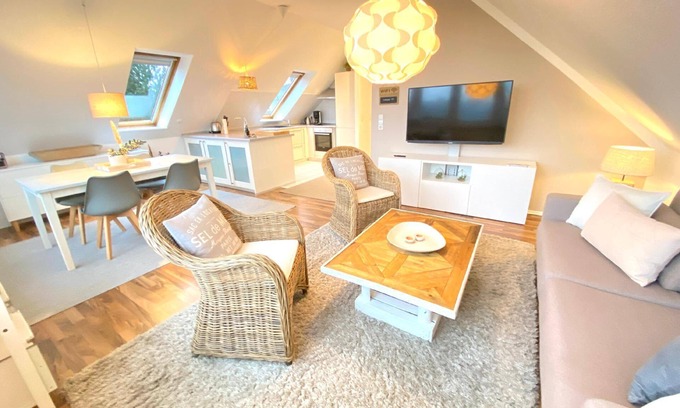 Wellsee House | Holiday apartment with a parking space, surrounded by greenery