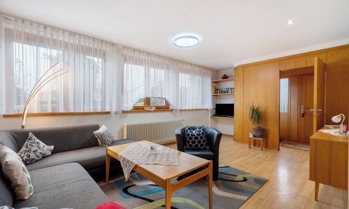 Freiamt Apartment | Holiday Apartment with Shared Garden and Wi-Fi