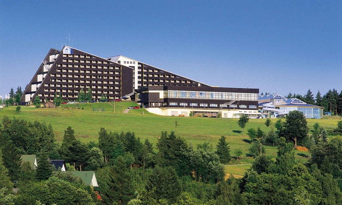 Schoeneck Apartment | Holiday apartment with balcony