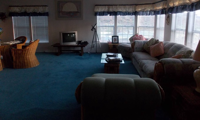 Parker Strip House | Holiday Harbour on the Colorado River