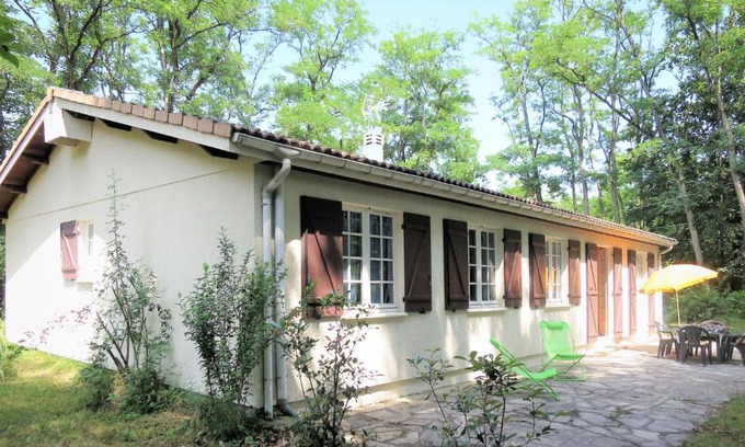 Saint-Laurent-de-Medoc House | Holiday Home Cantebos - SLC110 by Interhome