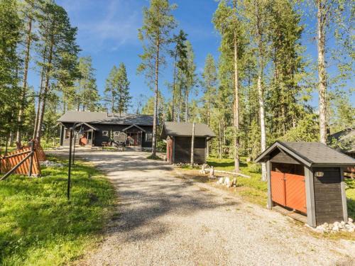 Yllas House | Holiday Home Alppitalo a by Interhome