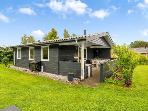 Hou House | Holiday Home Alste - 900m from the sea by Interhome