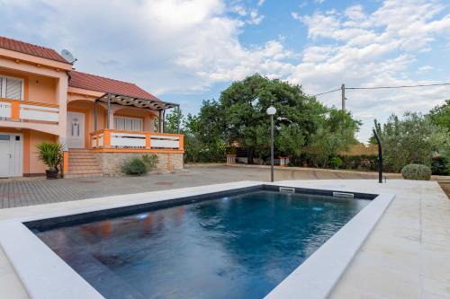 Dracevac Ninski House | Holiday Home Antonio