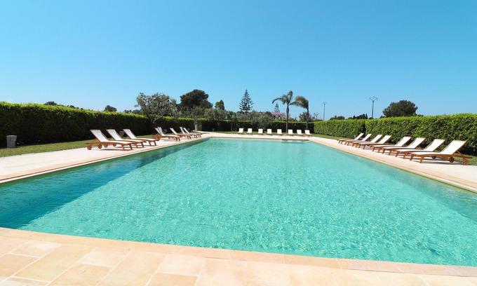 Otranto House | Holiday Home 'Bungalow Fragola' with Shared Pool, Wi-Fi and Air Conditioning