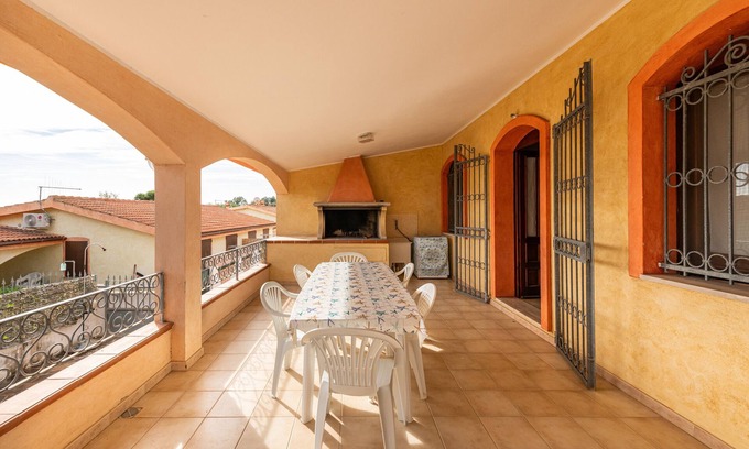 Costa Rei House | Holiday Home "Casa Vacanze dei Pini" with Terrace & Shared Garden