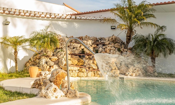 Motril House | Holiday Home 'Finca el Ronqueo Costa Tropical' with Sea and Mountain View and Pool