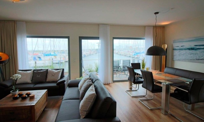 Heiligenhafen House | Holiday home for 6 guests with 130m² in Heiligenhafen (20793)